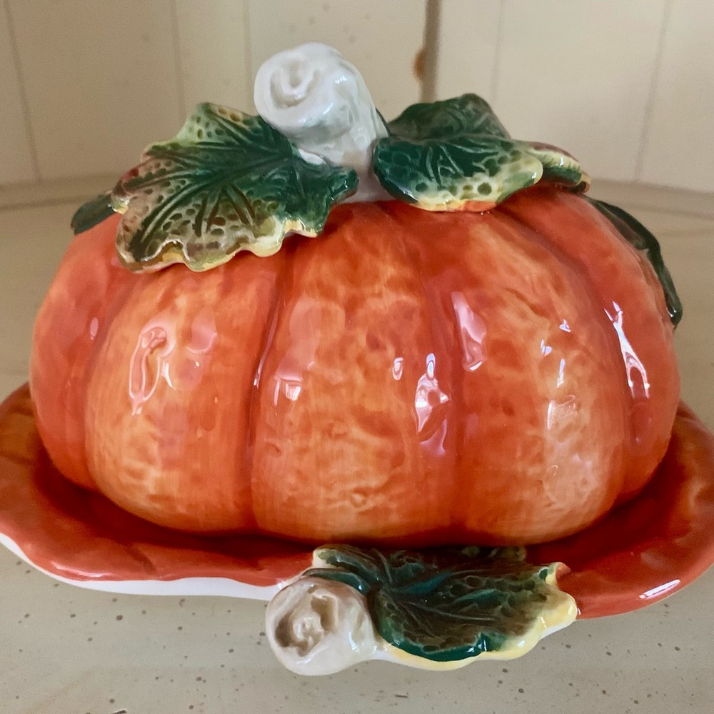 Heritage Harvest Ceramic Pumpkin Butter Dish Thanksgiving Fall NEW
